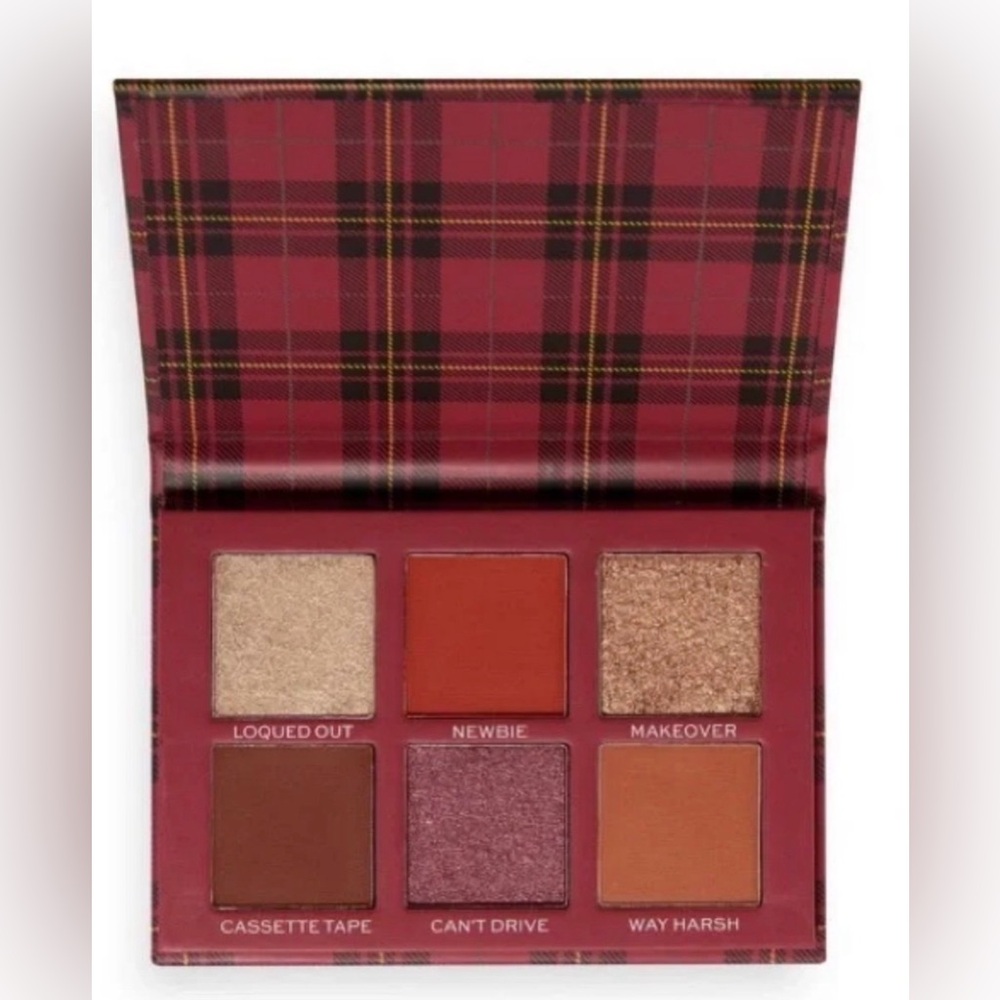 Revolution x Clueless Tai “Rolling with the Homies” Eyeshadow Palette NEW - Picture 2 of 5